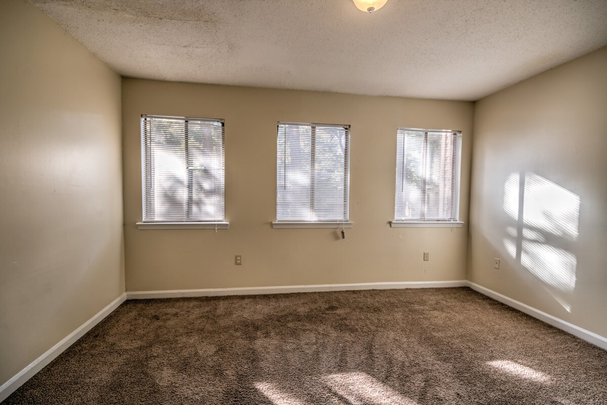 2780 RaleighLagrange Rd, Memphis, TN 38128 Springs Apartments