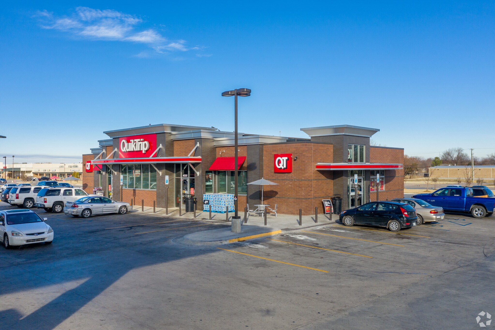 11111 E 41st St, Tulsa, OK 74146 Crossbow Shopping Center