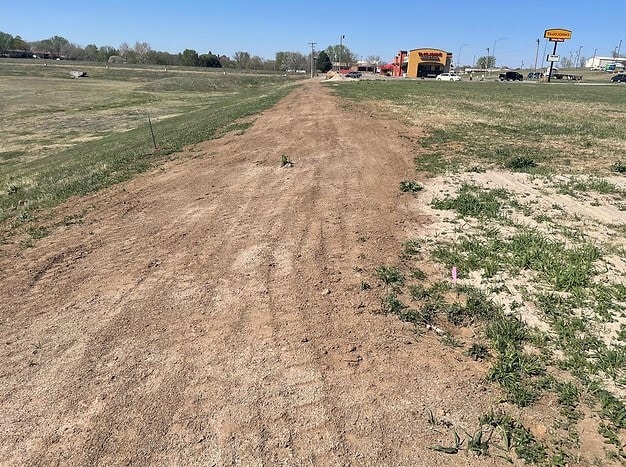 2200 Lincoln st, Concordia, KS for sale - Building Photo - Image 1 of 1