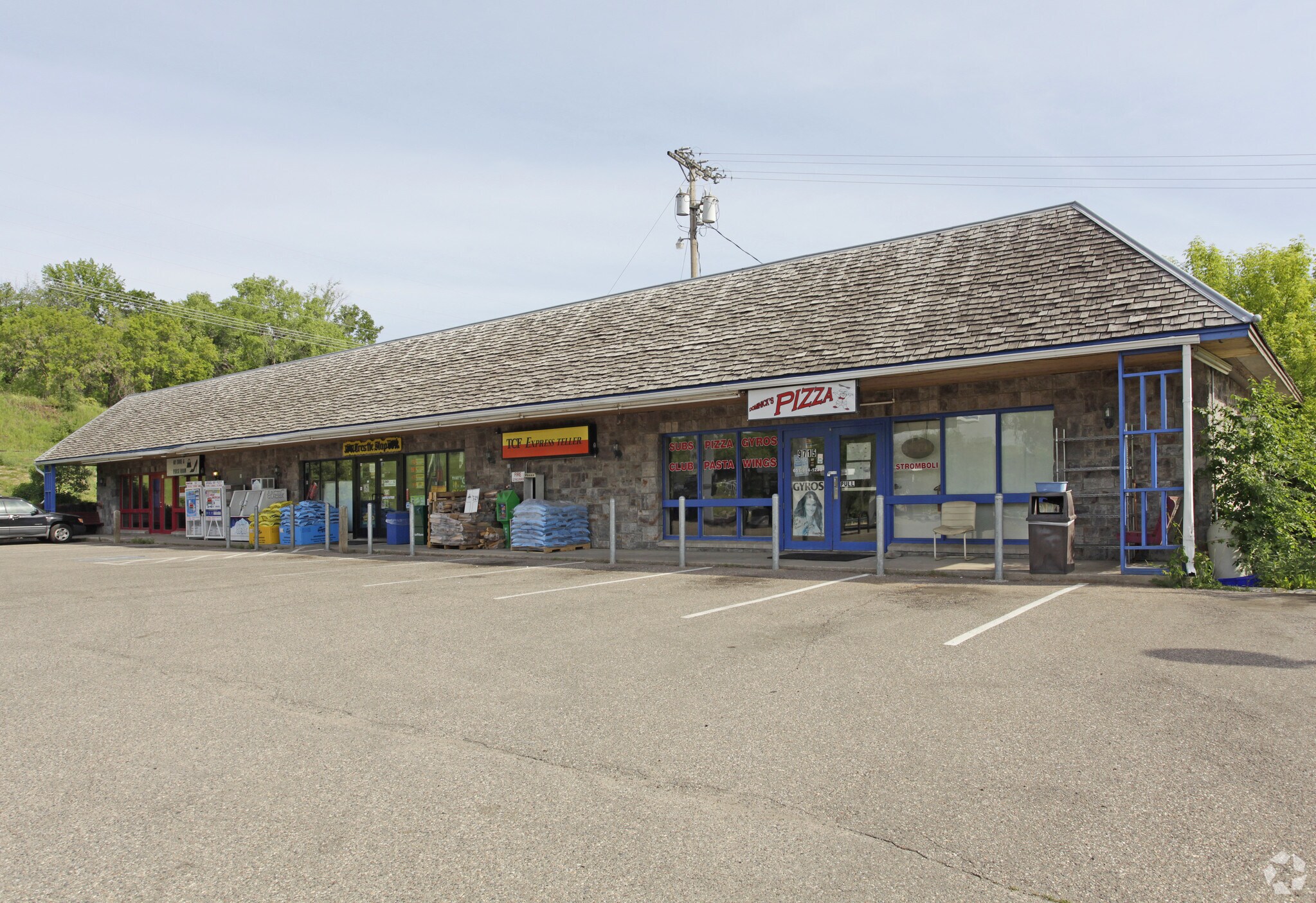 9715-9719 S Robert Trl, Inver Grove Heights, MN for sale Primary Photo- Image 1 of 1