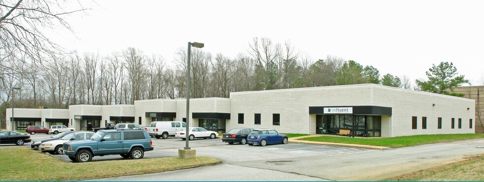 10189-10201 Maple Leaf Ct, Ashland, VA for sale - Building Photo - Image 1 of 1