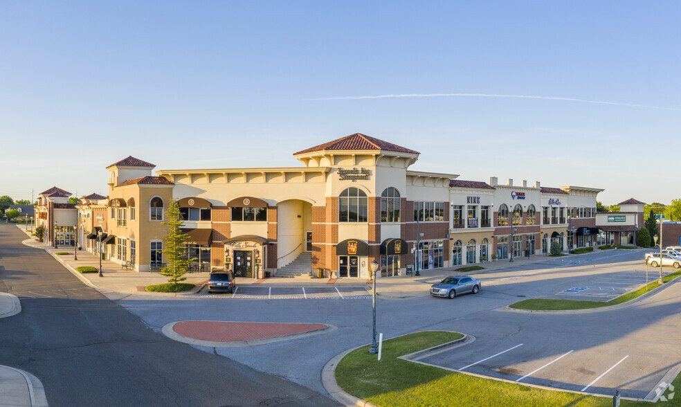 3100-3272 S Broadway, Edmond, OK for lease - Building Photo - Image 3 of 22