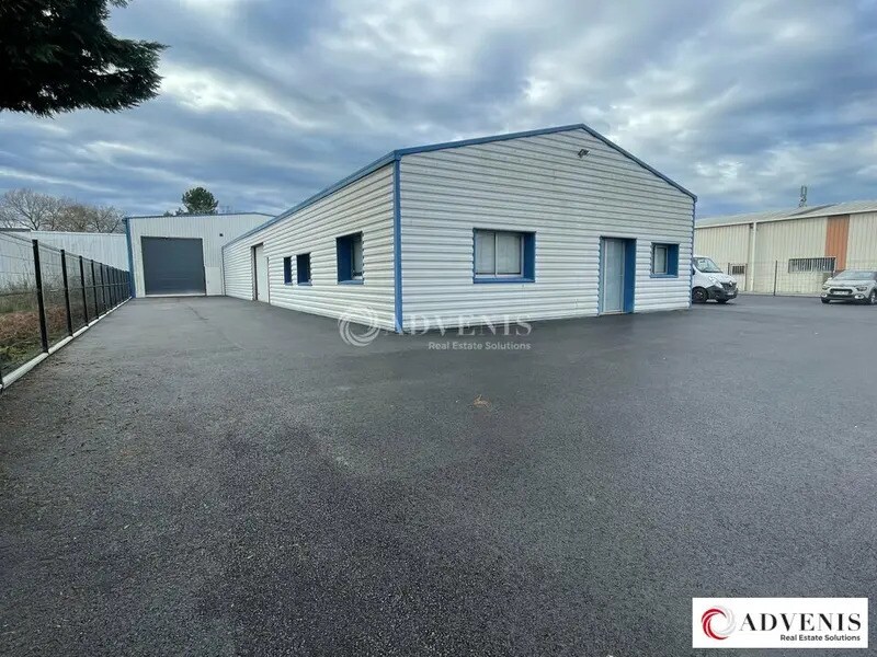Industrial in Cestas for lease Building Photo- Image 1 of 9
