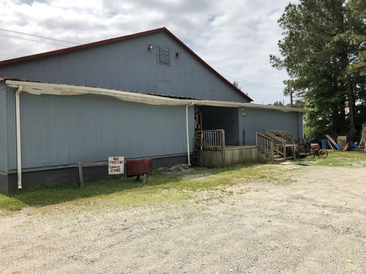 1239 Carolina Rd, Suffolk, VA 23434