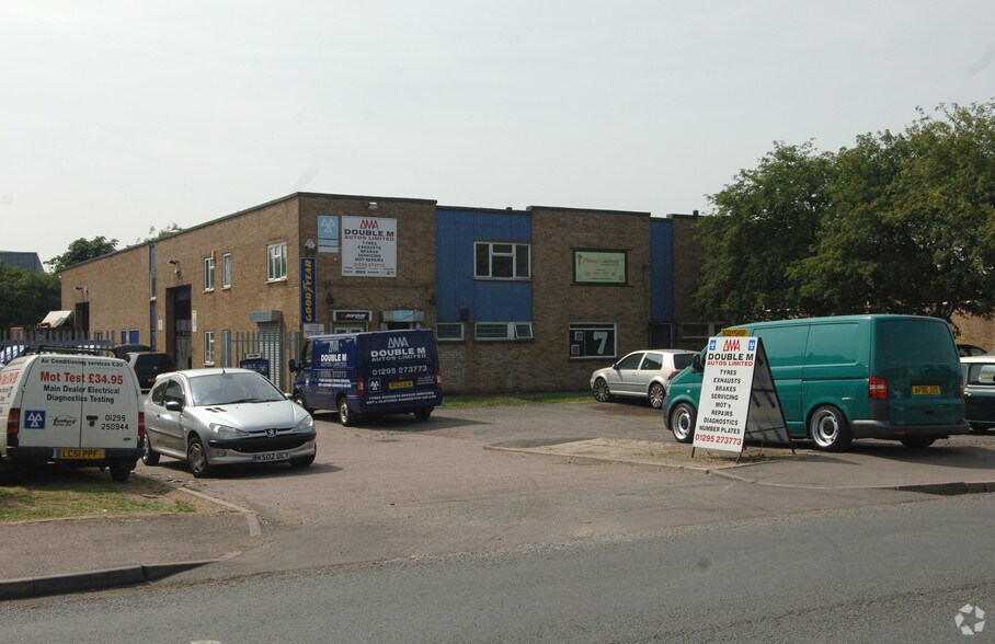 Thorpe Way, Banbury, OXF OX16 4SP