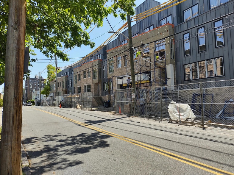 33 Calvert St, Harrison, NY for lease - Primary Photo - Image 1 of 1