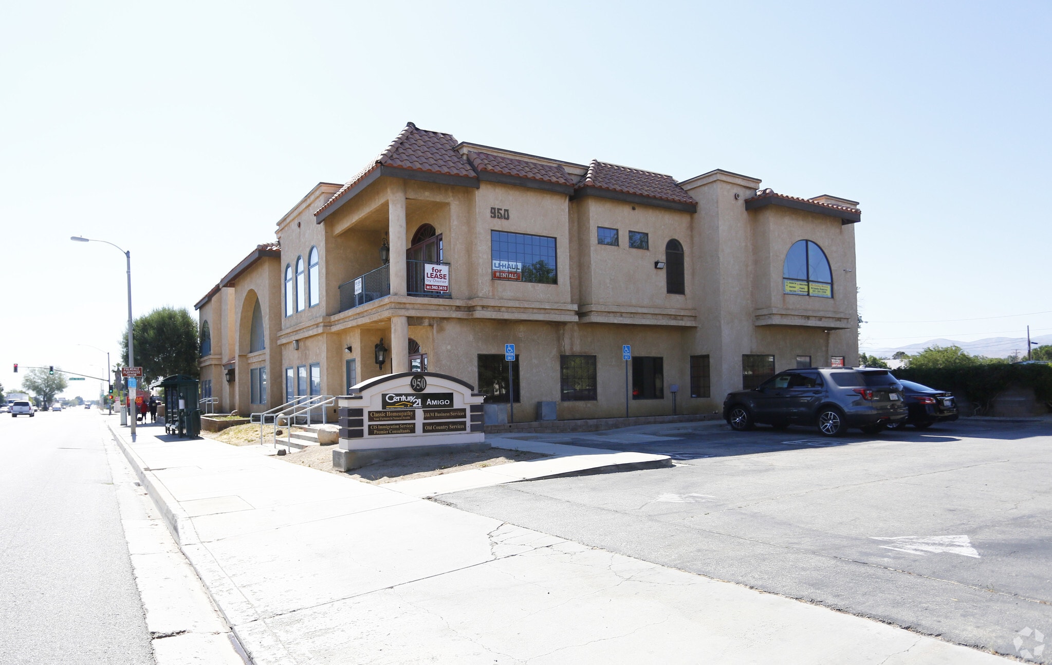 950 E palmdale Blvd, Palmdale, CA for lease Primary Photo- Image 1 of 19