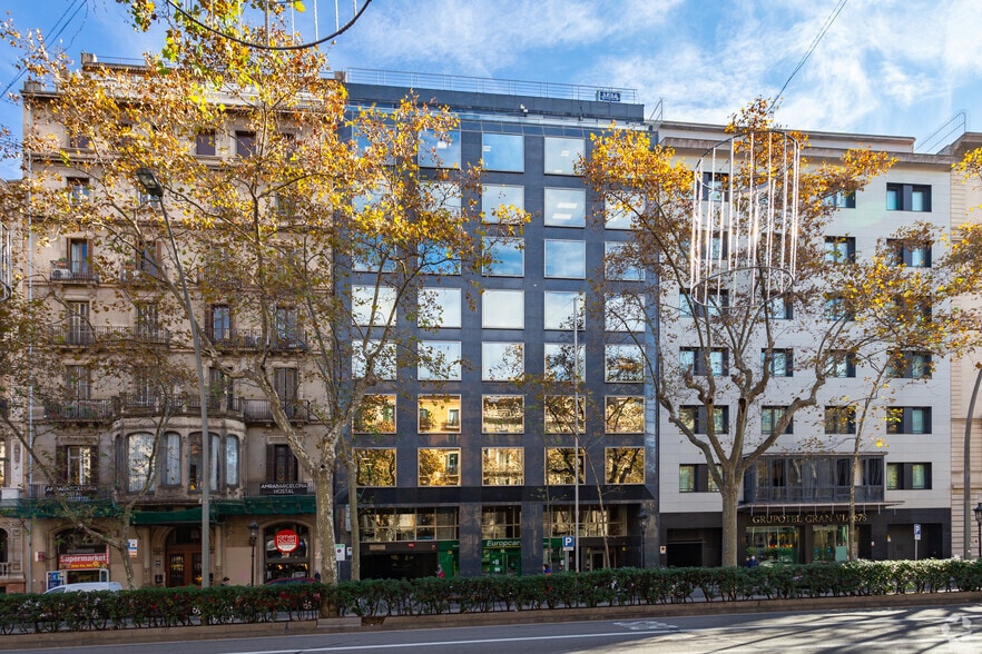 Gran Vía de les Corts Catalanes, 680, Barcelona, Barcelona for lease - Primary Photo - Image 1 of 4