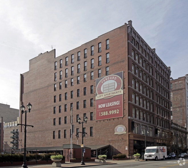 1114-1116 Washington Ave, Saint Louis, MO for lease - Building Photo - Image 2 of 34