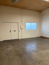 2937 Bristol St, Costa Mesa, CA for lease Interior Photo- Image 2 of 2