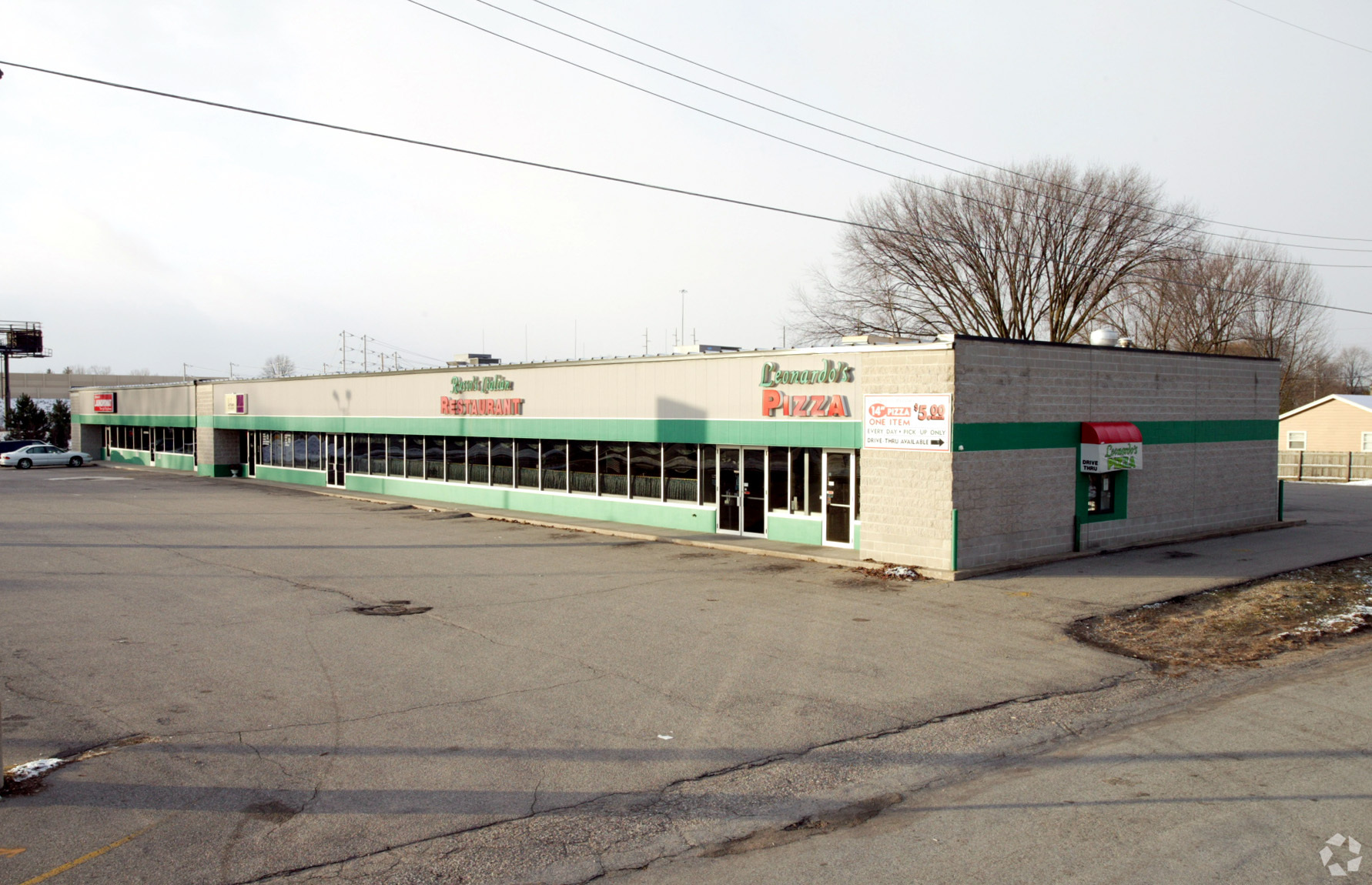 6209-6237 S Division Ave, Grand Rapids, MI for lease Building Photo- Image 1 of 4