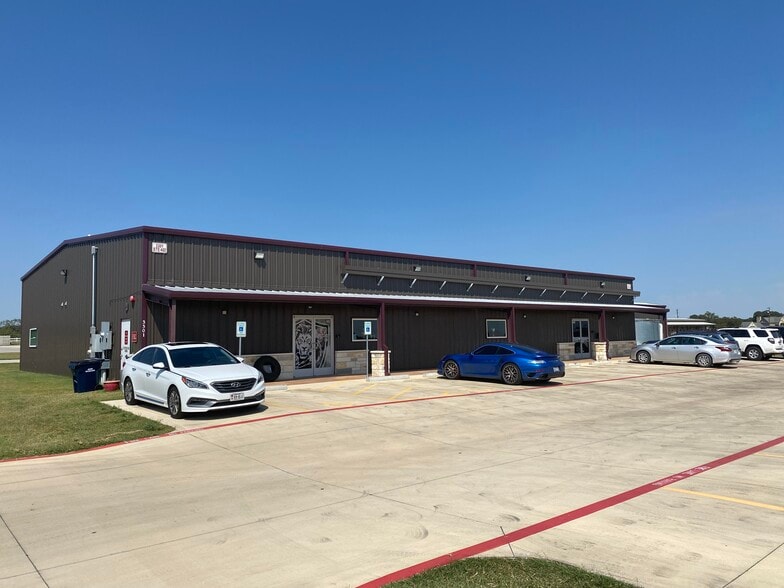 3303 Shell Rd, Georgetown, TX for lease - Building Photo - Image 2 of 14