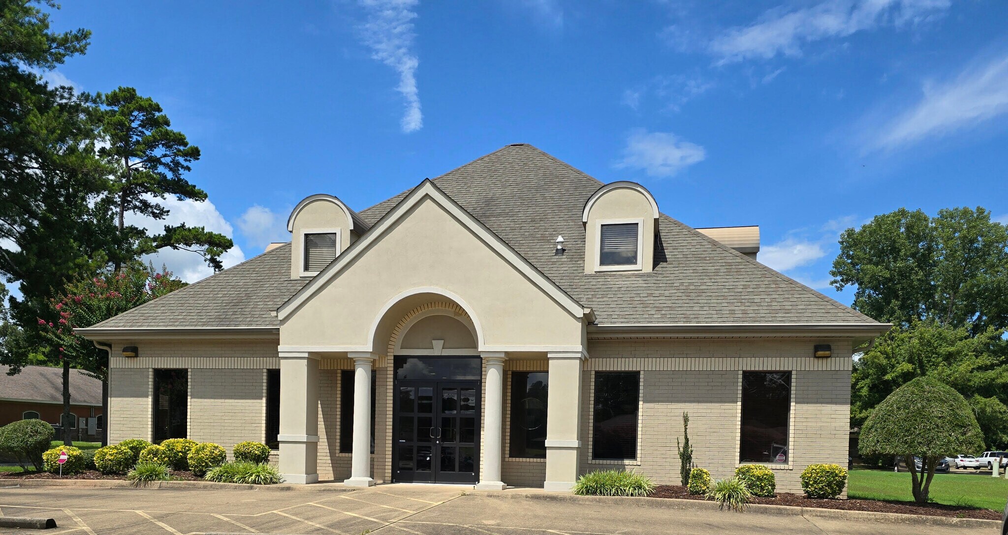 2906 Cypress Rd, Arkadelphia, AR for lease Building Photo- Image 1 of 10