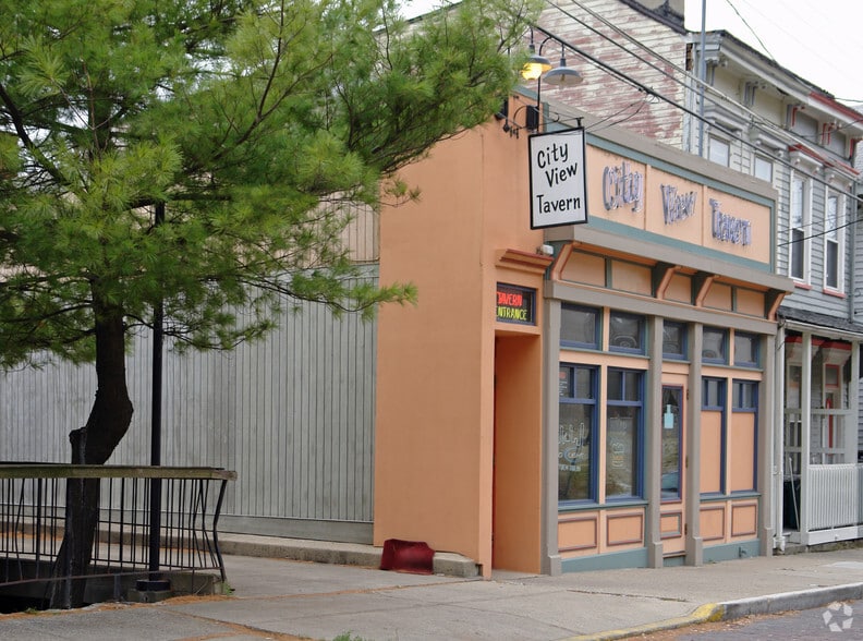 403 Oregon St, Cincinnati, OH for sale - Building Photo - Image 2 of 3