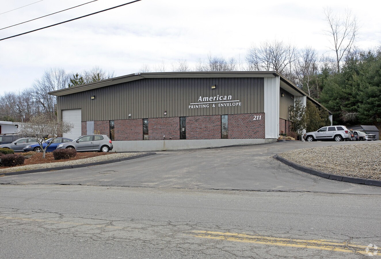 211 Southbridge St, Auburn, MA 01501