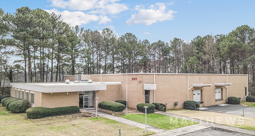 3265 McCall Dr, Atlanta, GA for sale Building Photo- Image 1 of 1
