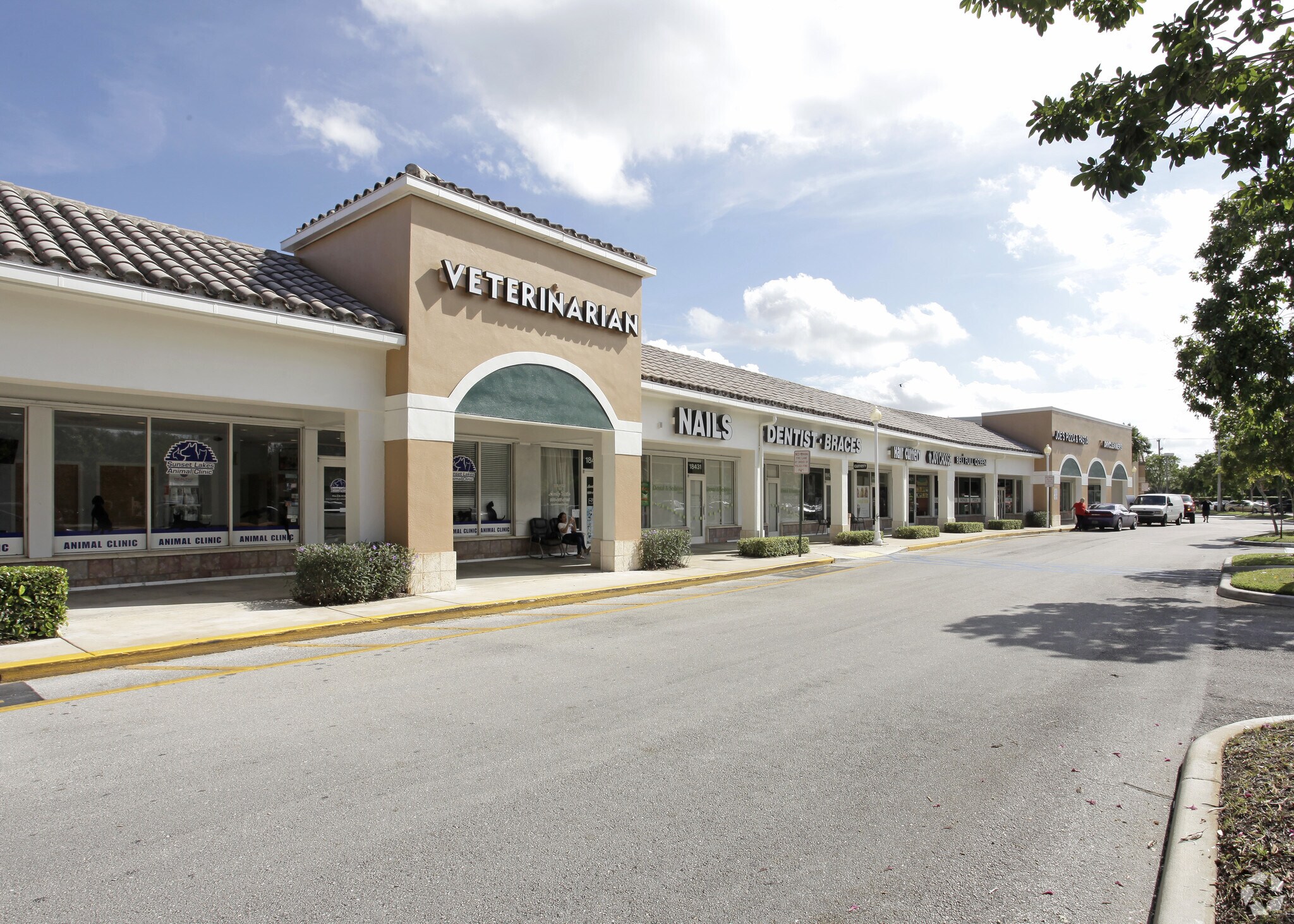 1840118485 Miramar Pky, Miramar, FL 33029 Shops at Sunset Lakes