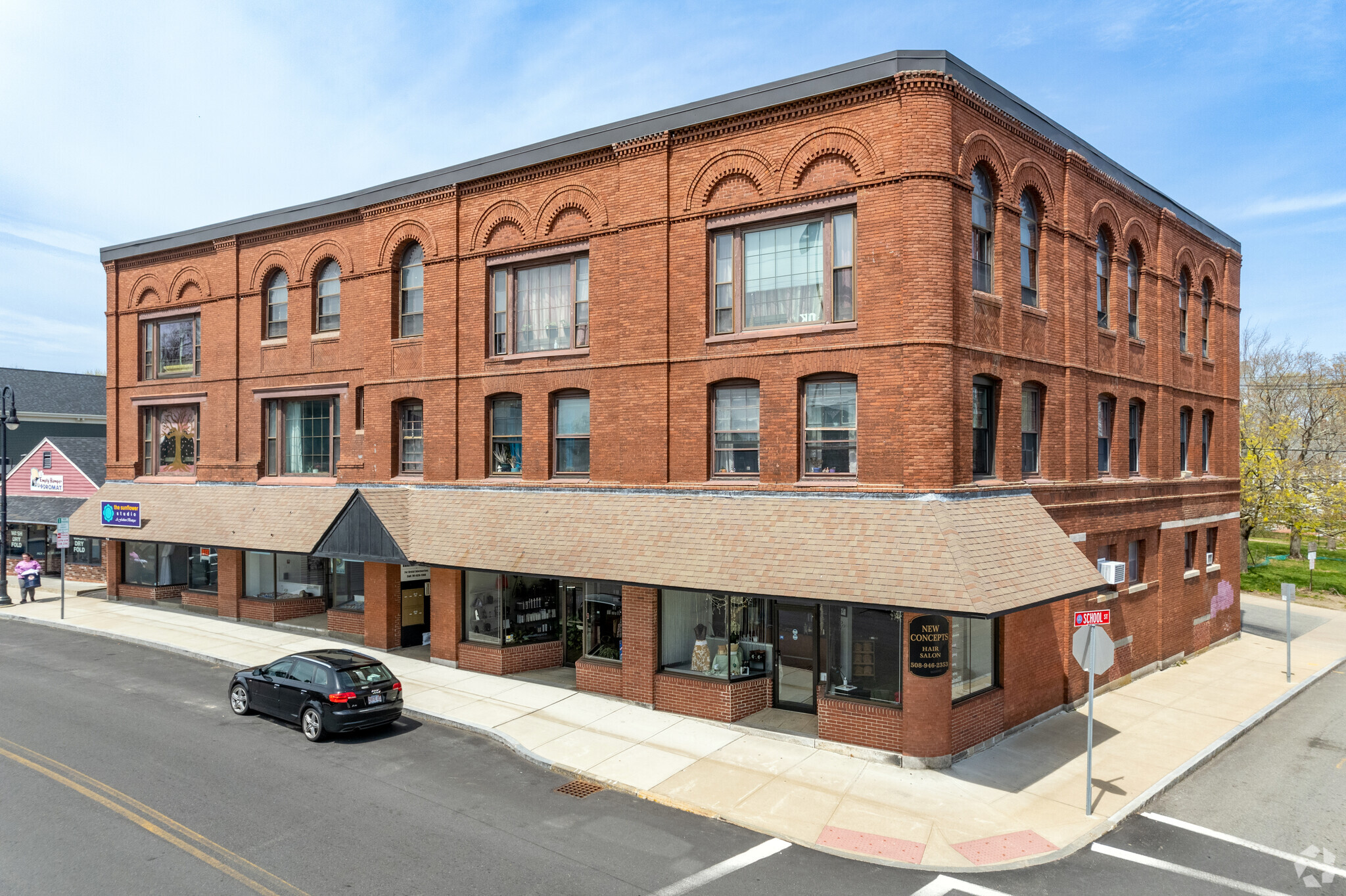 111 Centre St, Middleboro, MA for sale Primary Photo- Image 1 of 1