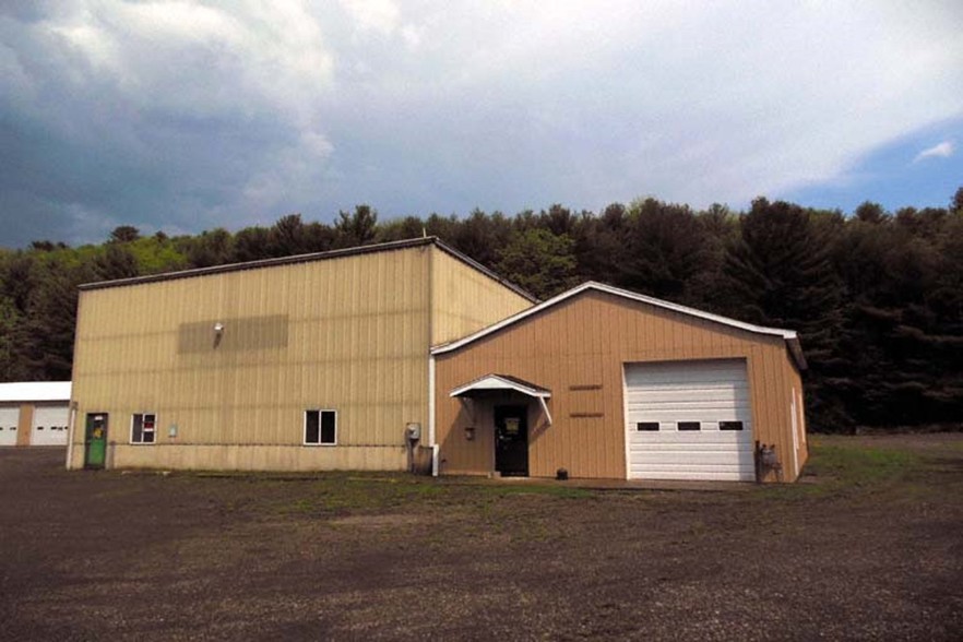 4642-4648 Meads Creek Rd, Painted Post, NY for sale - Primary Photo - Image 1 of 1