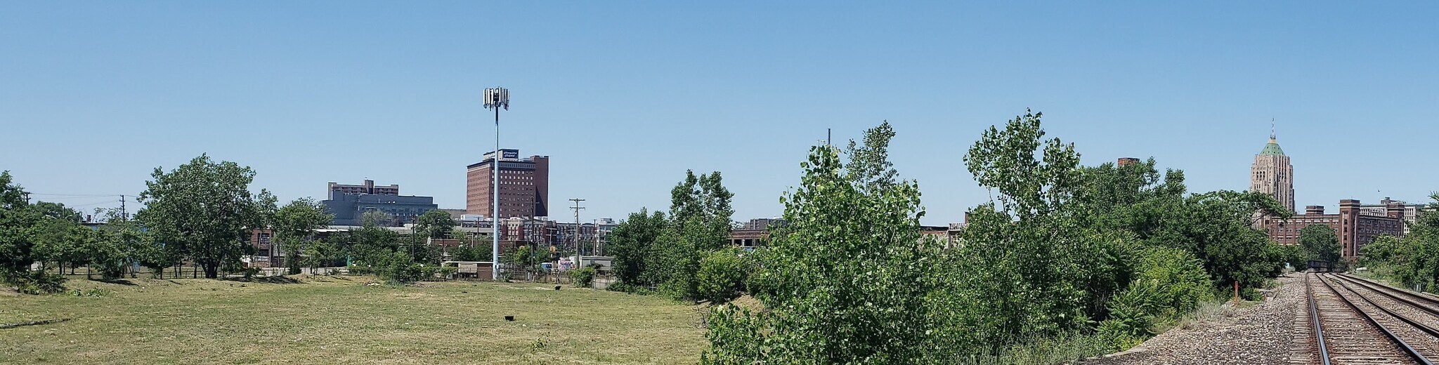 5842 Trumbull St, Detroit, MI 48208 Henry Ford Hospital area Trophy EDs and MEDs