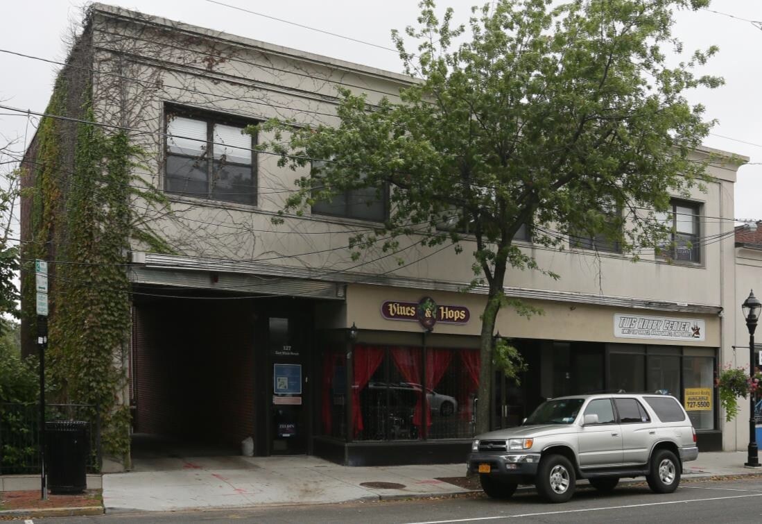 127 E Main St, Riverhead, NY for sale Building Photo- Image 1 of 1