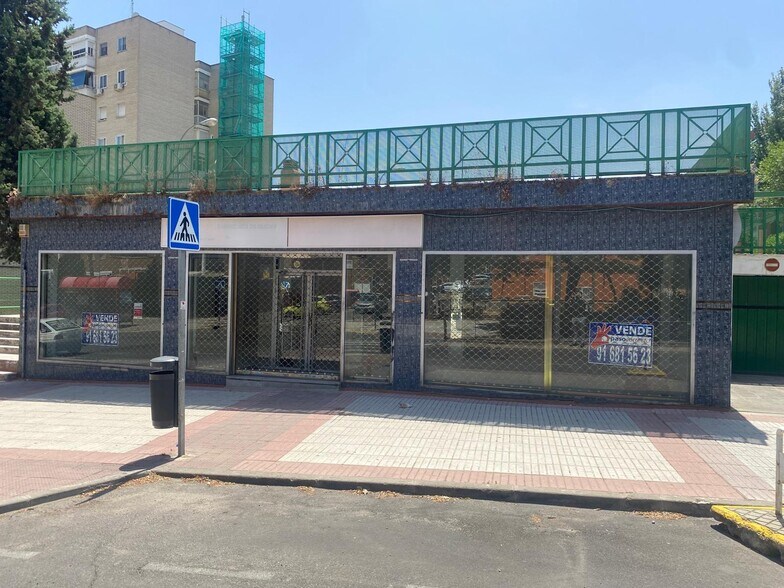 Retail in Fuenlabrada, Madrid for sale - Building Photo - Image 1 of 1