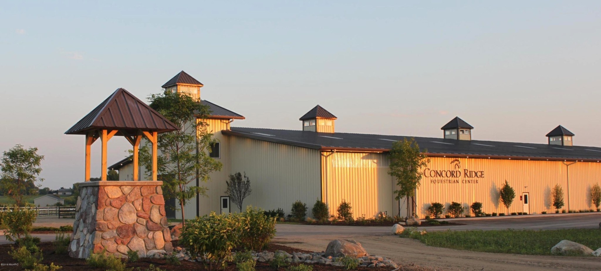 5200 Niles Rd, Saint Joseph, MI for sale Primary Photo- Image 1 of 1