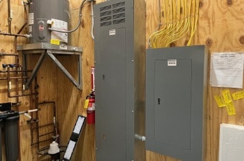 404 S Park Dr, Kalkaska, MI for sale Interior Photo- Image 1 of 10