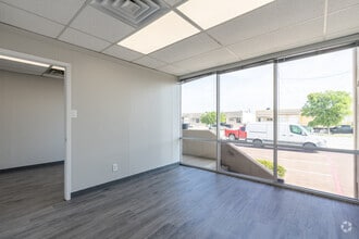 3109 Garden Brook Dr, Farmers Branch, TX for sale Interior Photo- Image 2 of 12