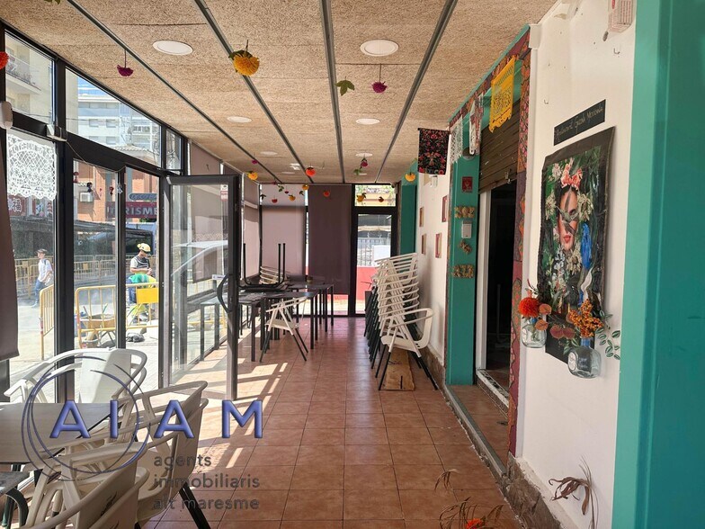 Retail in Calella, Barcelona for sale - Interior Photo - Image 3 of 11