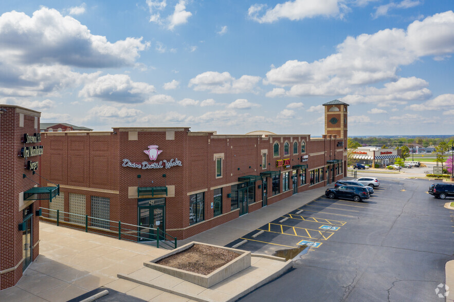 401-425 W Stone Wood Dr, Broken Arrow, OK for lease - Building Photo - Image 3 of 6