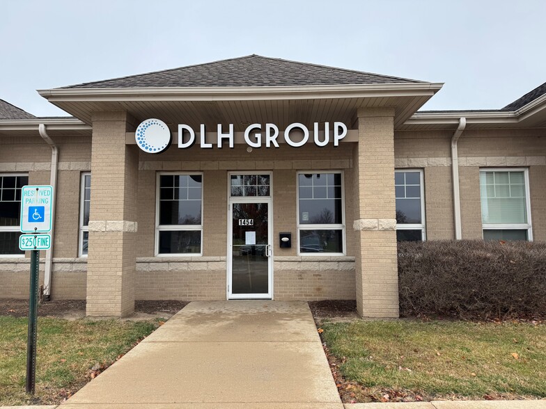 1448-1458 Sycamore Rd, Yorkville, IL for lease - Building Photo - Image 3 of 10