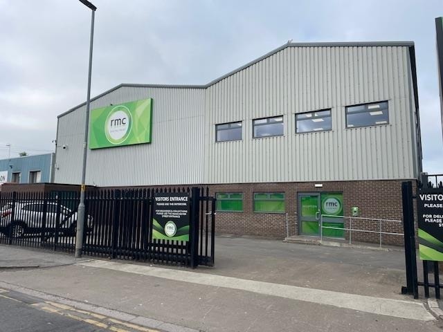 100 Manchester St, Hull for sale - Building Photo - Image 2 of 4