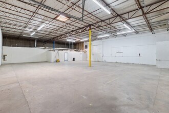 11126 Shady Trl, Dallas, TX for lease Interior Photo- Image 1 of 5