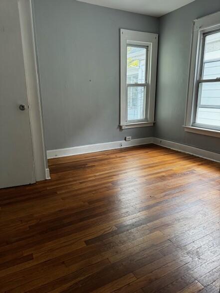 718 Winchester Ave, New Haven, CT for sale - Building Photo - Image 3 of 16