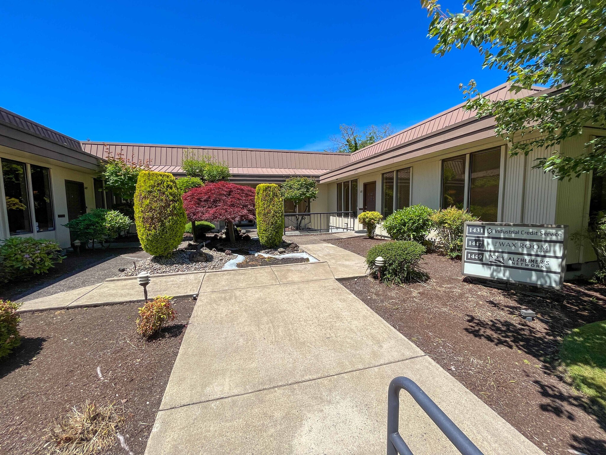 1431-1449 Liberty St, Salem, OR for lease Building Photo- Image 1 of 37