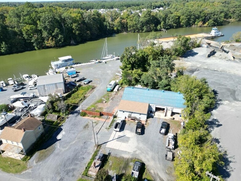911 Port St, Easton, MD for sale - Building Photo - Image 2 of 35