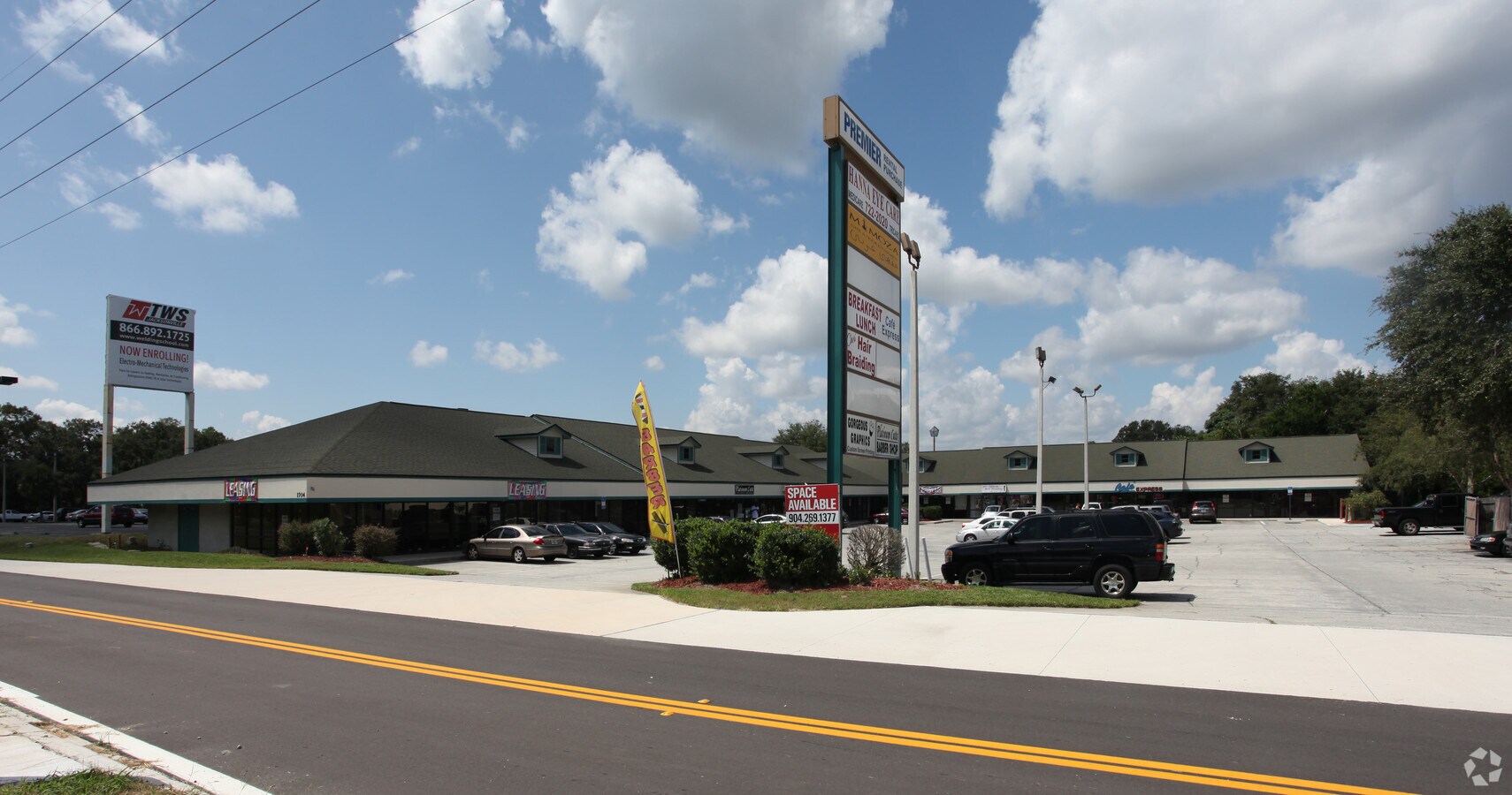 1704 Southside Blvd, Jacksonville, FL 32216 Southside Atlantic Plaza