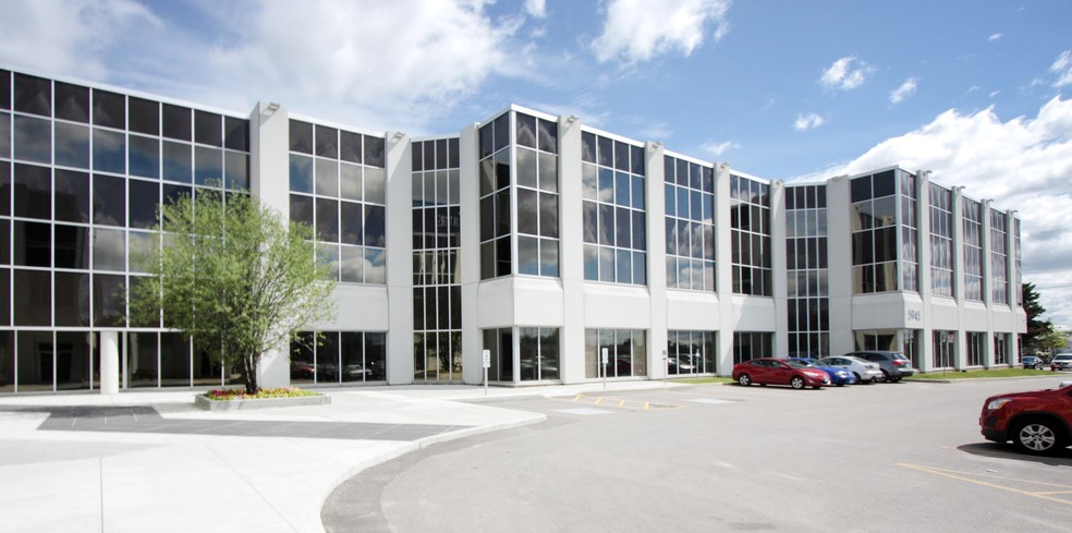 5945-5955 Airport Rd, Mississauga, ON for lease - Building Photo - Image 3 of 37