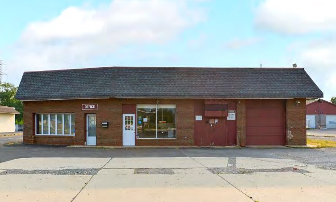 210 Levittown Pky, Levittown, PA for sale Building Photo- Image 1 of 3
