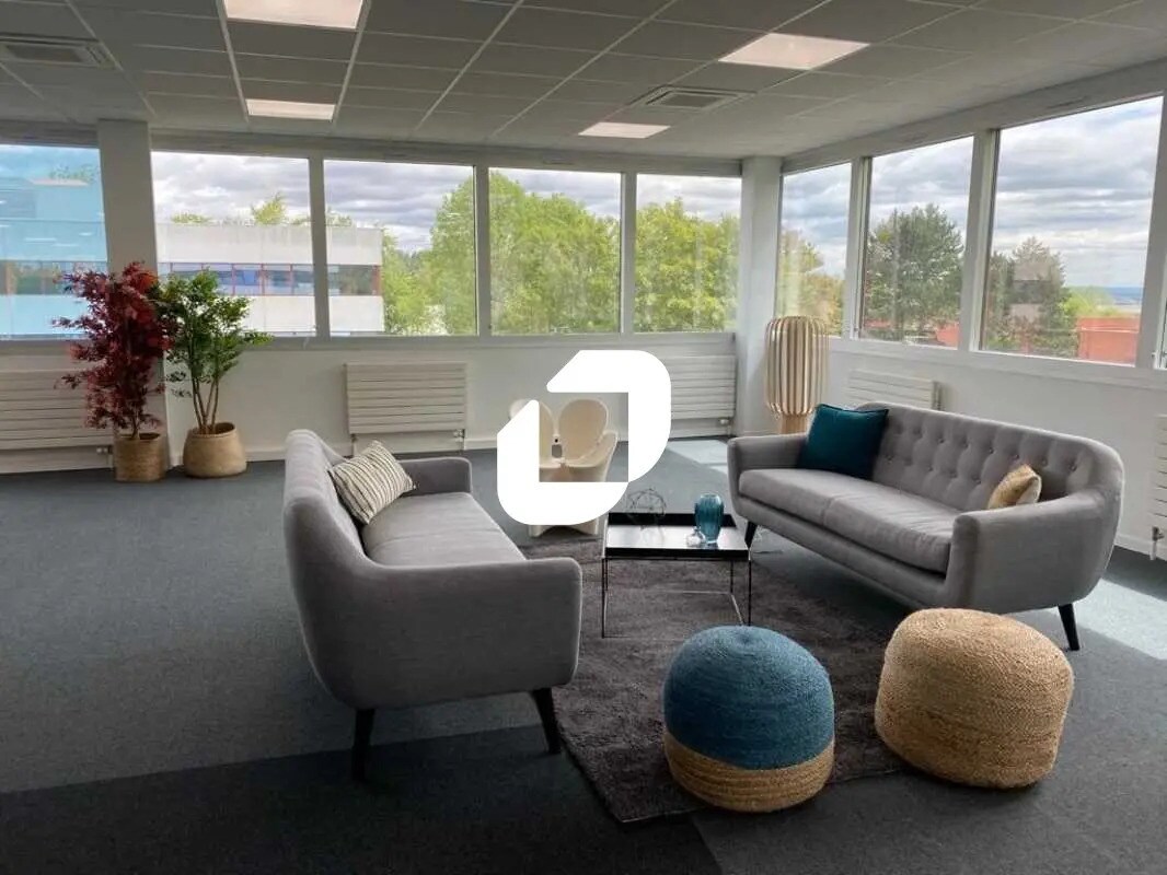 10 Avenue De L'Entreprise, Cergy for lease Building Photo- Image 1 of 57