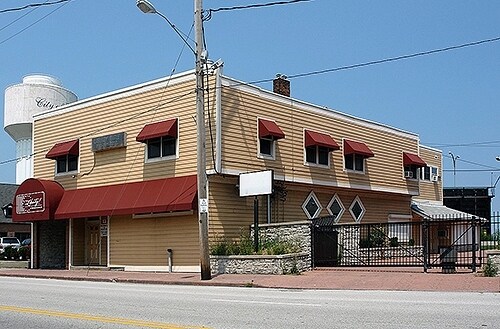 4204 Detroit Ave, Cleveland, OH 44113 | LoopNet