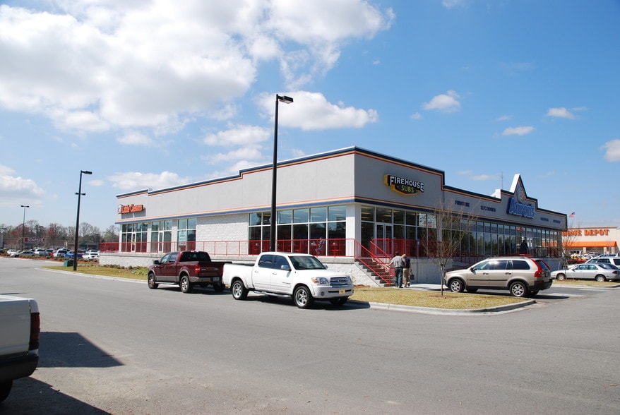 1935 E Victory Dr, Savannah, GA for lease - Primary Photo - Image 3 of 3