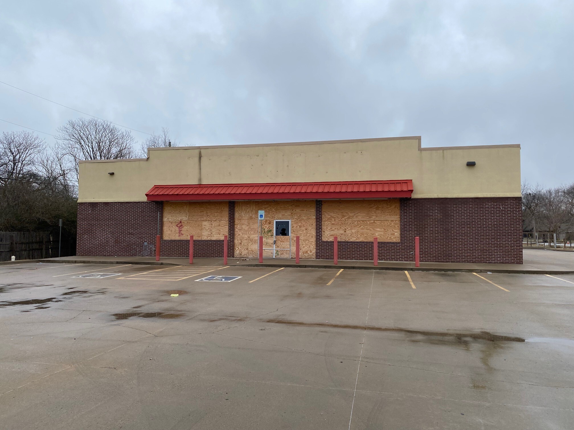6655 S Peoria Ave, Tulsa, OK for sale Interior Photo- Image 1 of 2