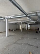 10054 158 St NW, Edmonton, AB for lease Interior Photo- Image 2 of 7