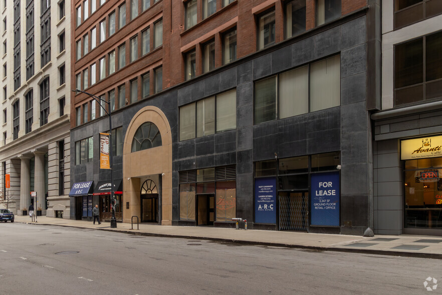 216 W Jackson Blvd, Chicago, IL for lease - Building Photo - Image 1 of 9