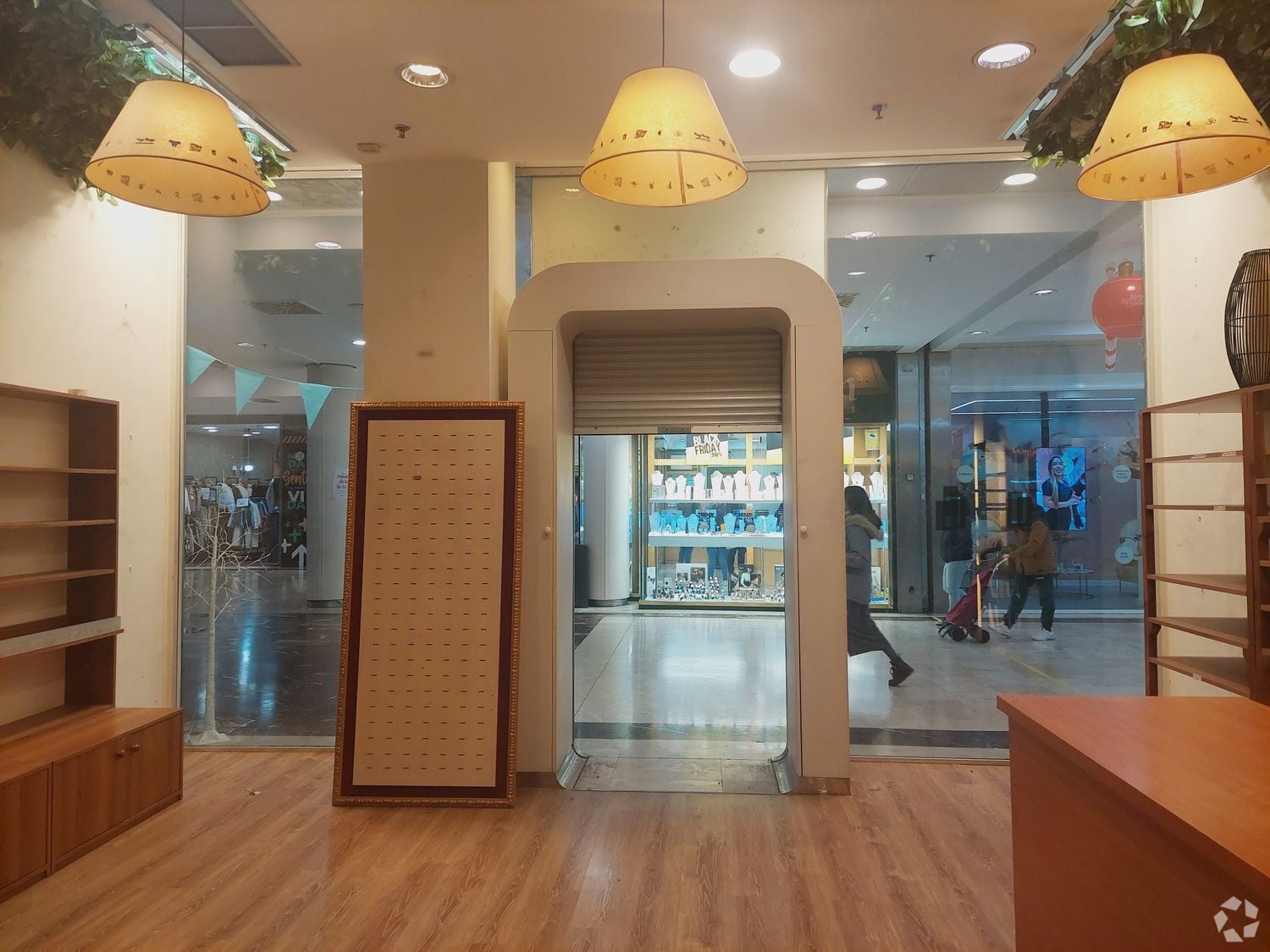 Calle Alcalá, 412, Madrid, Madrid for lease Interior Photo- Image 1 of 7