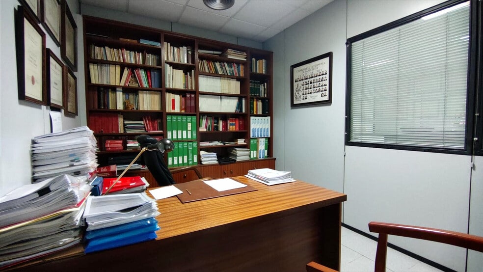 Multifamily in Rubí, Barcelona for sale - Interior Photo - Image 2 of 13