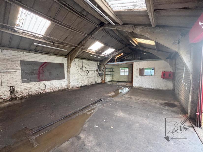 Wharf Rd, Gravesend for lease Interior Photo- Image 1 of 4