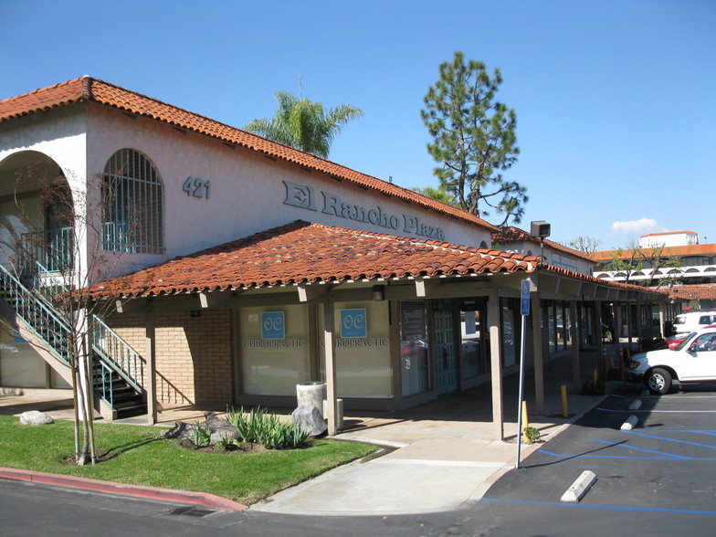 421 N Brookhurst St, Anaheim, CA for lease - Building Photo - Image 1 of 7